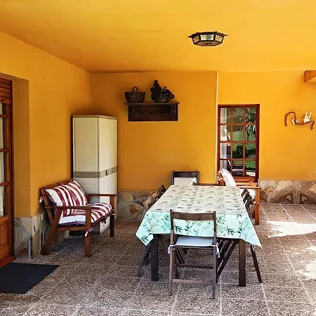 Casona La Zampuca 펜션