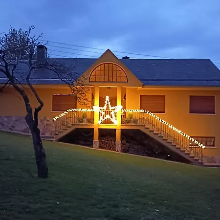 Casona La Zampuca * خيخون